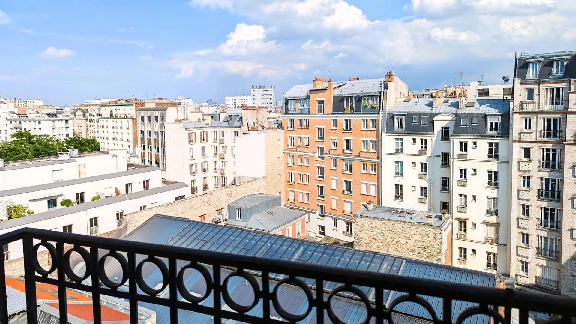 Coquet Avec Vue - Alesia Apartment